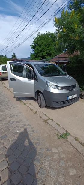 Nissan NV200