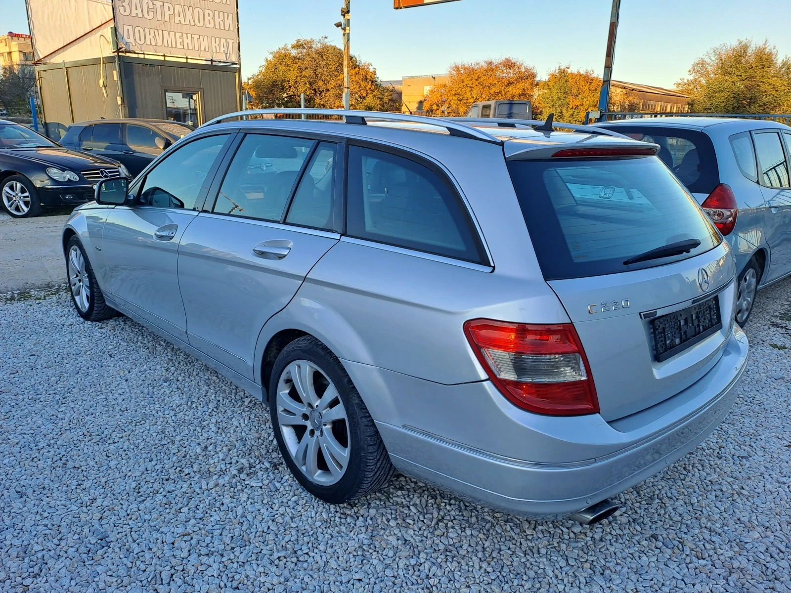 Mercedes-Benz C 220 2, 2CDI, AVTOMAT, КОЖА - изображение 4 | Auto.bg Mercedes-Benz C 220 2, 2CDI, AVTOMAT, КОЖА - изображение 4