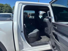Toyota Tundra 4x4 Crewmax / ОБДУХВАНЕ / CARFAX / | Auto.bg — изображение 11 Toyota Tundra 4x4 Crewmax / ОБДУХВАНЕ / CARFAX / | Auto.bg — изображение 11