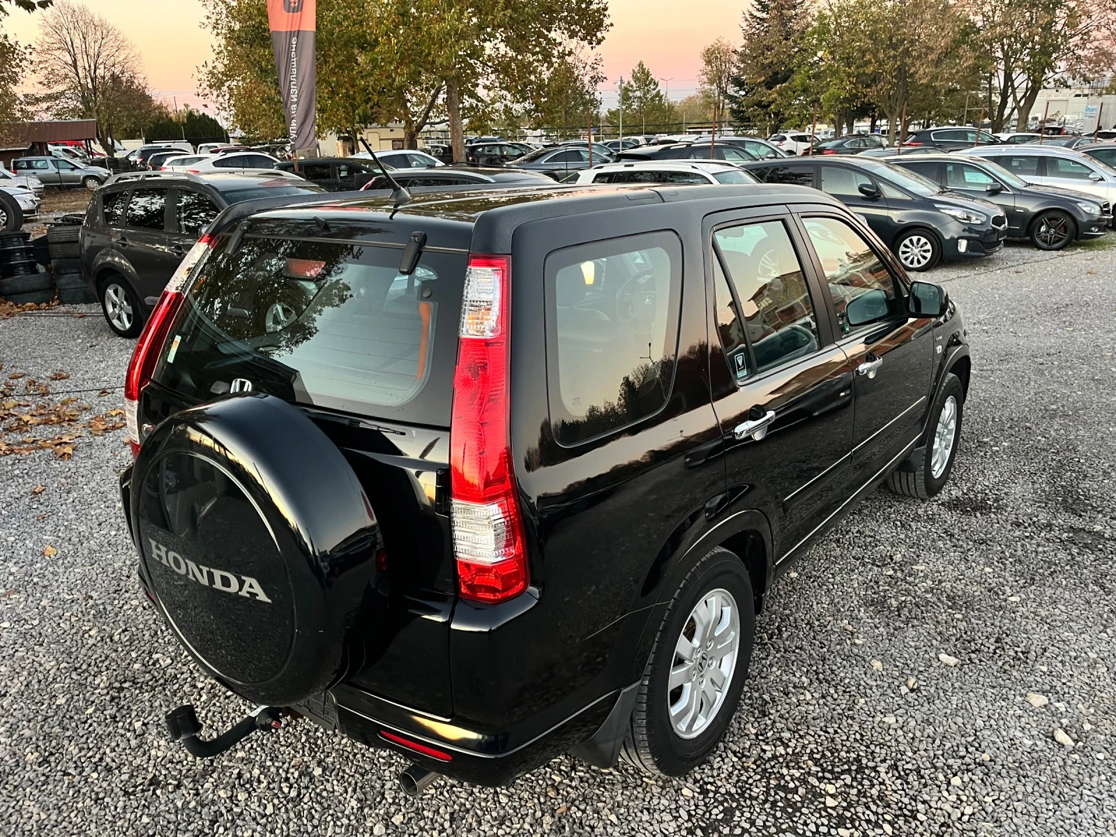 Honda Cr-v 2, 0i-150k.c/КОЖА/НАВИГАЦИЯ/УНИКАЛЕН!!! - изображение 5 | Auto.bg Honda Cr-v 2, 0i-150k.c/КОЖА/НАВИГАЦИЯ/УНИКАЛЕН!!! - изображение 5