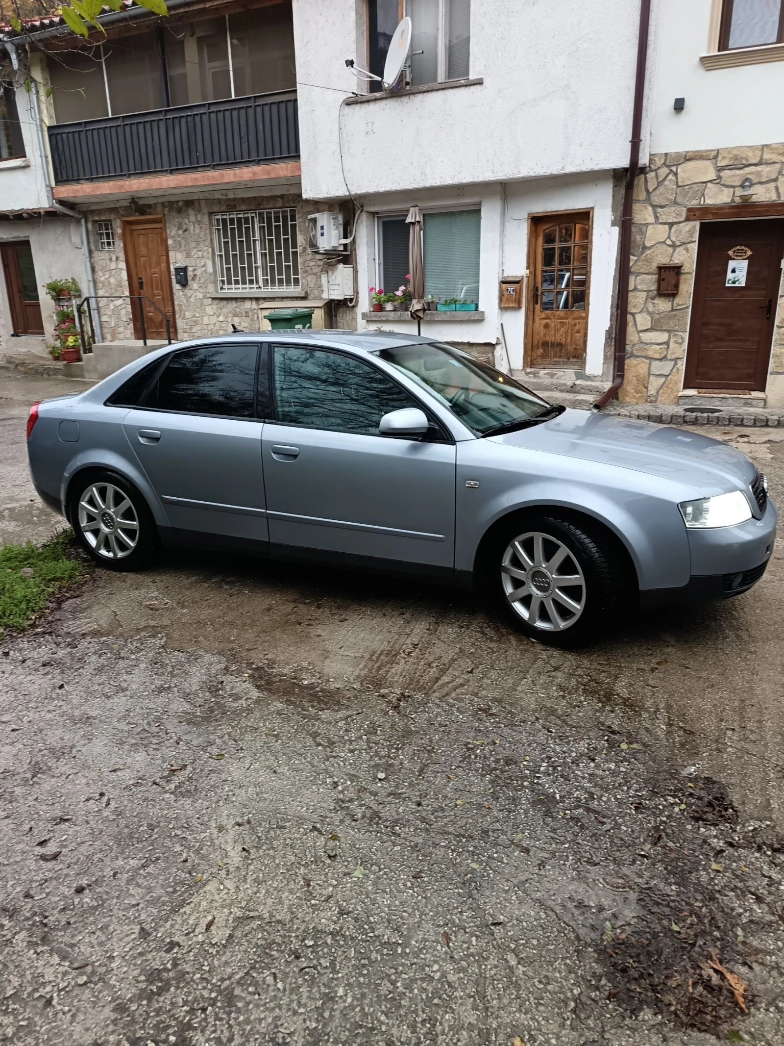 Audi A4  - изображение 3 | Auto.bg Audi A4  - изображение 3
