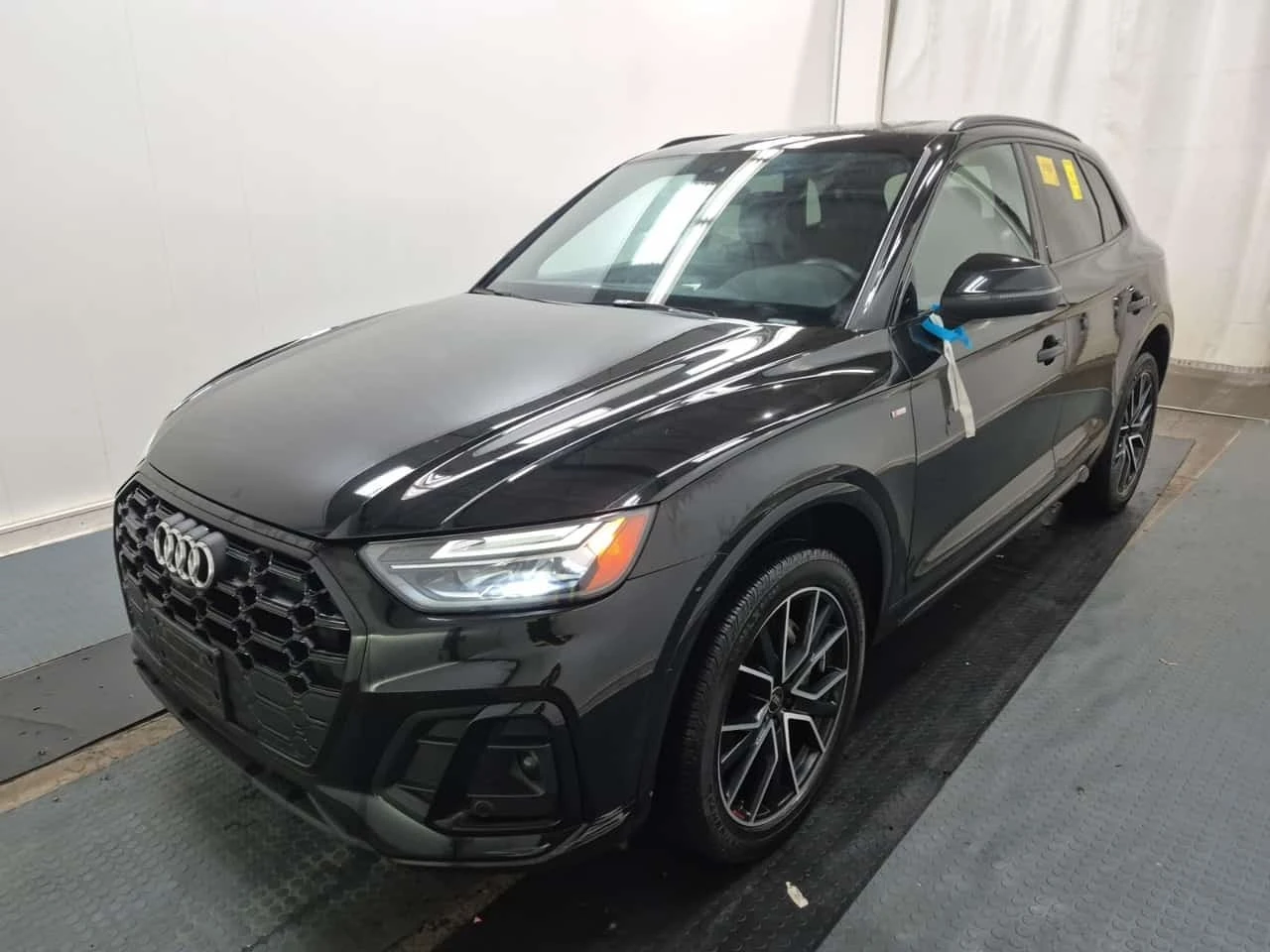 Audi Q5 45 TFSI Quattro Progressiv CARFAX | Auto.bg — изображение 1 Audi Q5 45 TFSI Quattro Progressiv CARFAX | Auto.bg — изображение 1