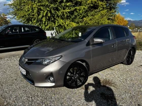 Toyota Auris 1.8i Hybrid  - Car24.bg Toyota Auris 1.8i Hybrid