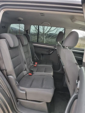 VW Touran 2.0tdi 140коня 7 местен - 7200 € / 14081.98 лв. - 56833049 11 | Car24.bg VW Touran 2.0tdi 140коня 7 местен - 7200 € / 14081.98 лв. - 56833049 11