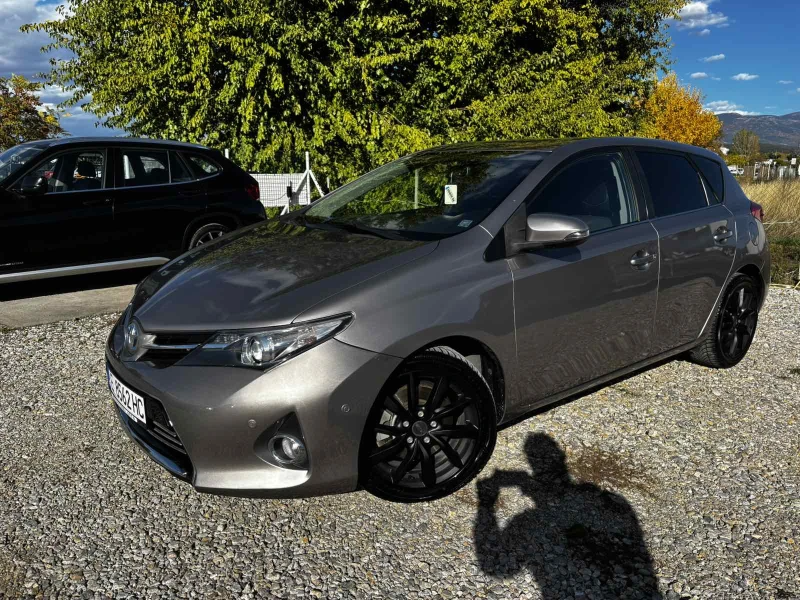 Toyota Auris 1.8i Hybrid  - 14800 лв. / 7567.12 € - 80015571 1 | Car24.bg Toyota Auris 1.8i Hybrid  - 14800 лв. / 7567.12 € - 80015571 1