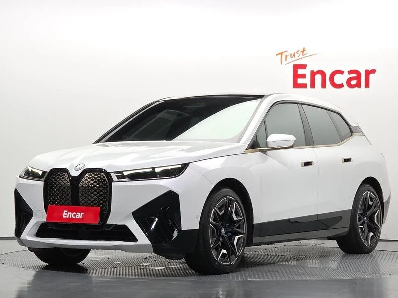BMW iX xDrive40 First Edition| 326к.с. | Auto.bg — изображение 1 BMW iX xDrive40 First Edition| 326к.с. | Auto.bg — изображение 1