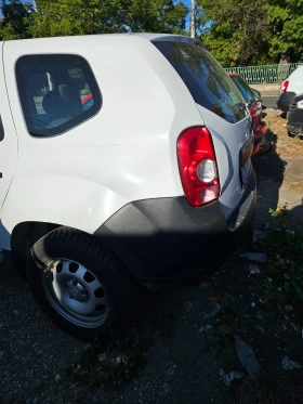 Dacia Duster 1.6i 4x4 - 4000 € - 97468186 11 | Car24.bg Dacia Duster 1.6i 4x4 - 4000 € - 97468186 11