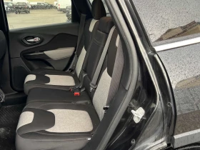 Jeep Cherokee CARFAX* АВТОФИНАНСИРАНЕ* БЕЗ ПЪРВОНАЧАЛНА ВНОСКА* - 9000 лв. / 4601.63 € - 26553520 10 | Car24.bg Jeep Cherokee CARFAX* АВТОФИНАНСИРАНЕ* БЕЗ ПЪРВОНАЧАЛНА ВНОСКА* - 9000 лв. / 4601.63 € - 26553520 10