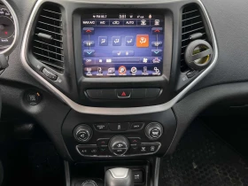 Jeep Cherokee CARFAX* АВТОФИНАНСИРАНЕ* БЕЗ ПЪРВОНАЧАЛНА ВНОСКА* - 9000 лв. / 4601.63 € - 26553520 7 | Car24.bg Jeep Cherokee CARFAX* АВТОФИНАНСИРАНЕ* БЕЗ ПЪРВОНАЧАЛНА ВНОСКА* - 9000 лв. / 4601.63 € - 26553520 7