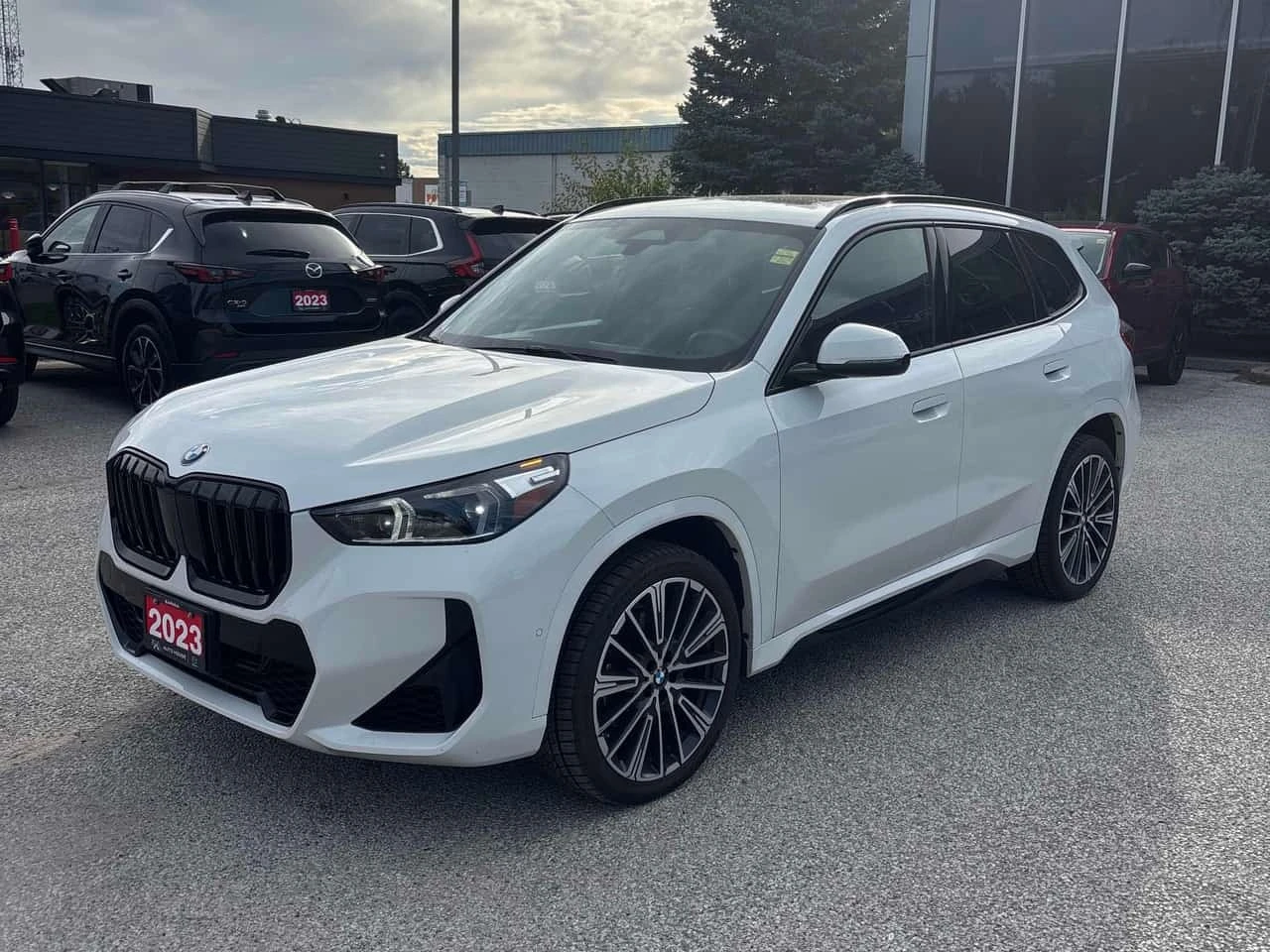 BMW X1 XDRIVE * FULL M SPORT* БЕЗ ЗАБЕЛЕЖКИ* | Auto.bg — изображение 1 BMW X1 XDRIVE * FULL M SPORT* БЕЗ ЗАБЕЛЕЖКИ* | Auto.bg — изображение 1