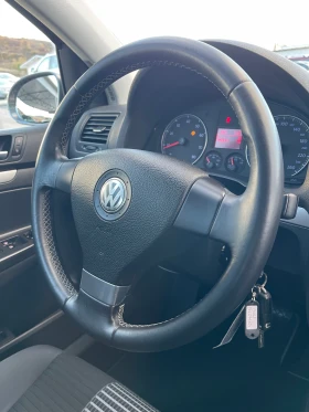 VW Golf High-Line! 145k KM!! UNIKAT!!! - 7999 лв. / 4089.82 € - 87798344 11 | Car24.bg VW Golf High-Line! 145k KM!! UNIKAT!!! - 7999 лв. / 4089.82 € - 87798344 11