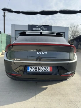 Kia EV6 PLUS 77.4KWh RWD/MERIDIAN/CAM/DISTRONIC/SOH100% - 46999 лв. / 24030.21 € - 99221948 4 | Car24.bg Kia EV6 PLUS 77.4KWh RWD/MERIDIAN/CAM/DISTRONIC/SOH100% - 46999 лв. / 24030.21 € - 99221948 4