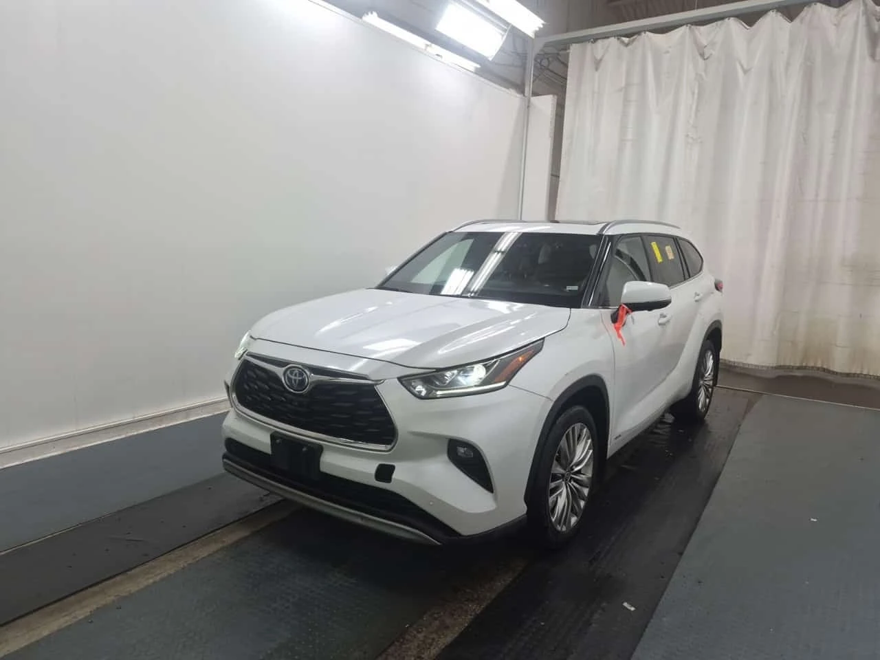 Toyota Highlander * Awd Hybrid Limited * CARFAX * | Auto.bg — изображение 1 Toyota Highlander * Awd Hybrid Limited * CARFAX * | Auto.bg — изображение 1