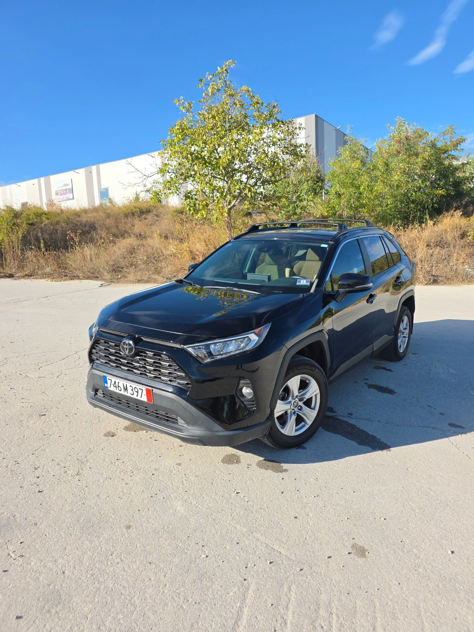Toyota Rav4 2.5  XLE (executive luxury edition) - изображение 2 | Auto.bg Toyota Rav4 2.5  XLE (executive luxury edition) - изображение 2