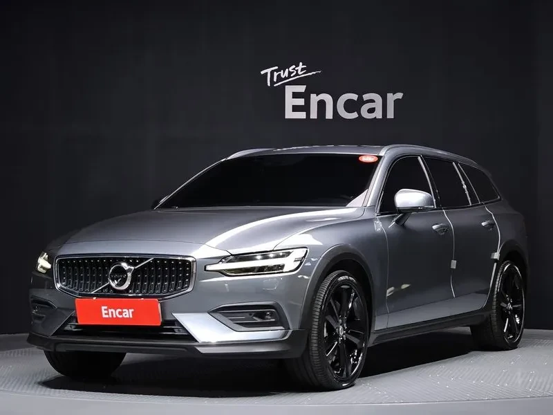 Volvo V60 CC T5 PRO AWD | Auto.bg — изображение 1 Volvo V60 CC T5 PRO AWD | Auto.bg — изображение 1