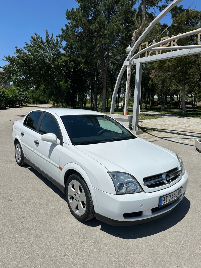 Opel Vectra 2.0 DTI - 2000 € / 3911.66 лв. - 81927476 1 | Car24.bg Opel Vectra 2.0 DTI - 2000 € / 3911.66 лв. - 81927476 1