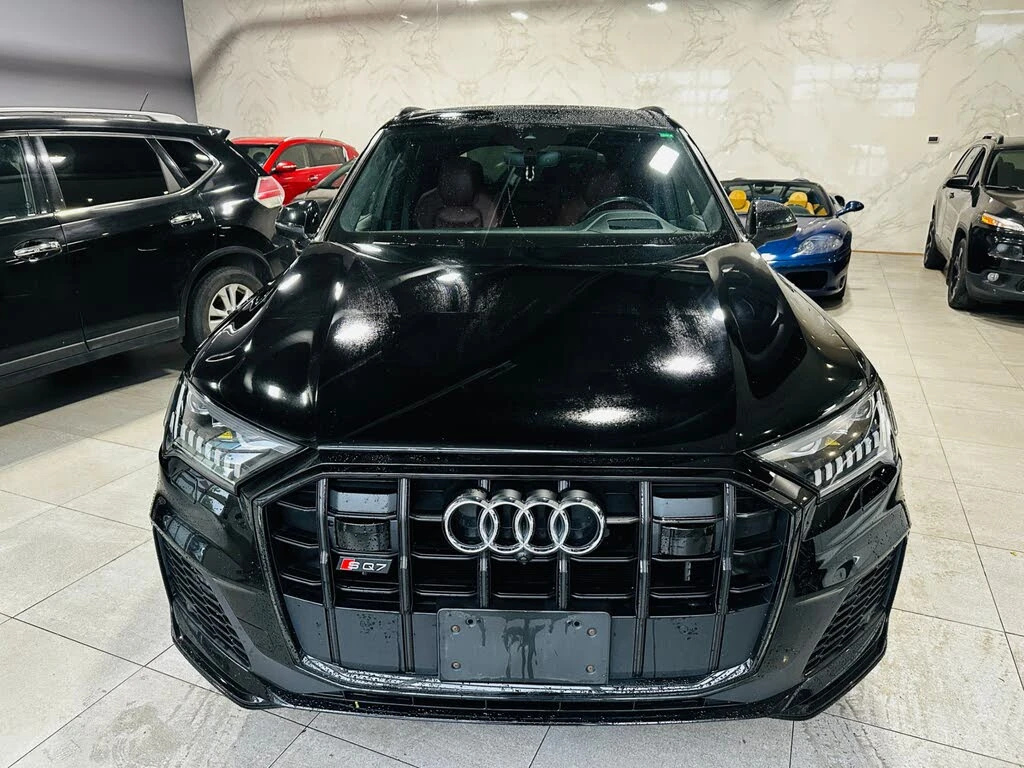 Audi SQ7 Bang&Olufsen* 360* DISTRONIC* ОБДУХ* МАСАЖ* М.ТОЧК - изображение 2 | Auto.bg Audi SQ7 Bang&Olufsen* 360* DISTRONIC* ОБДУХ* МАСАЖ* М.ТОЧК - изображение 2