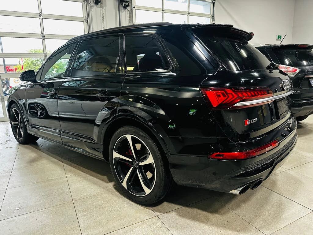 Audi SQ7 Bang&Olufsen* 360* DISTRONIC* ОБДУХ* МАСАЖ* М.ТОЧК - изображение 7 | Auto.bg Audi SQ7 Bang&Olufsen* 360* DISTRONIC* ОБДУХ* МАСАЖ* М.ТОЧК - изображение 7