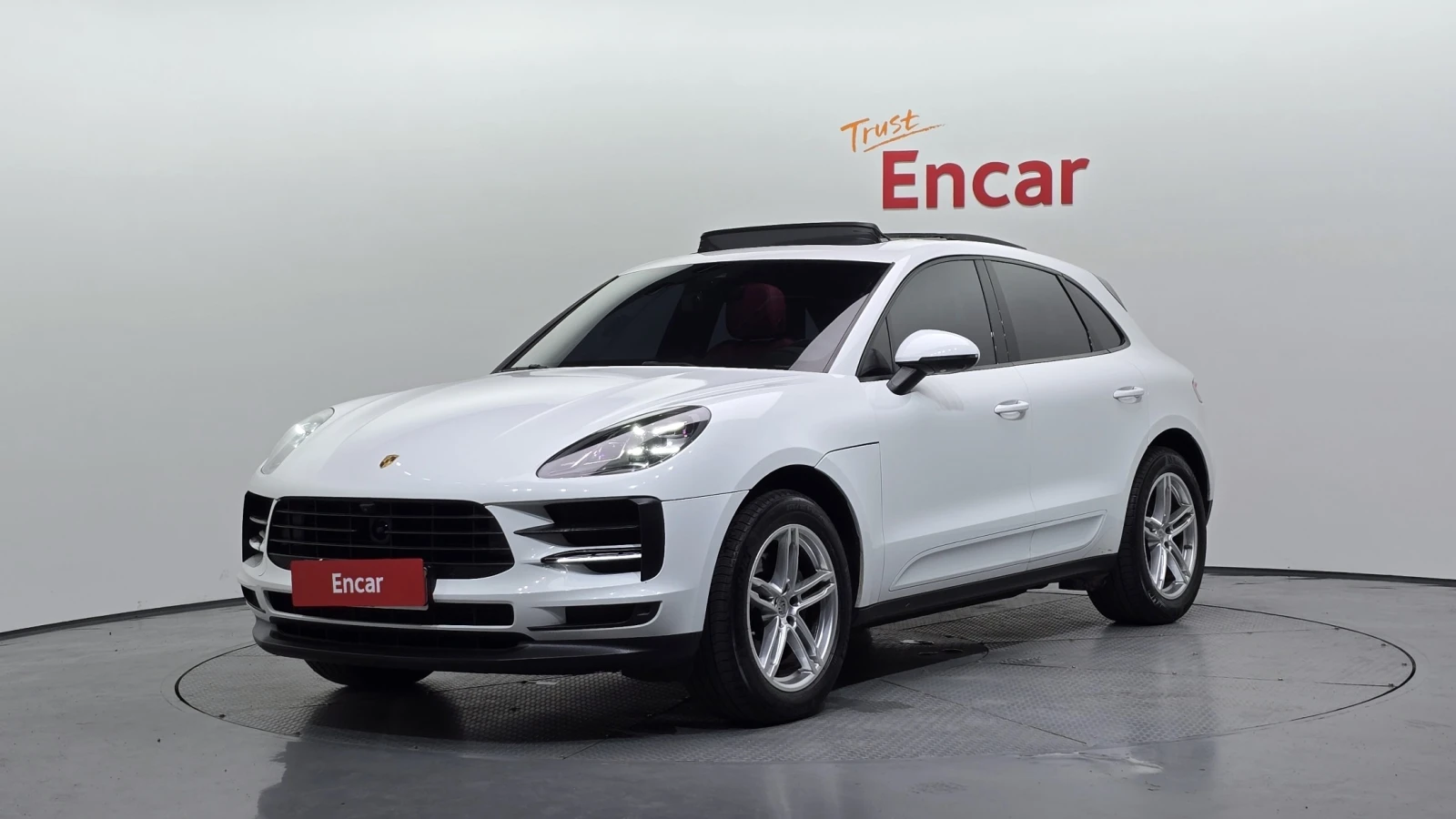 Porsche Macan 2.0 | Auto.bg — изображение 1 Porsche Macan 2.0 | Auto.bg — изображение 1