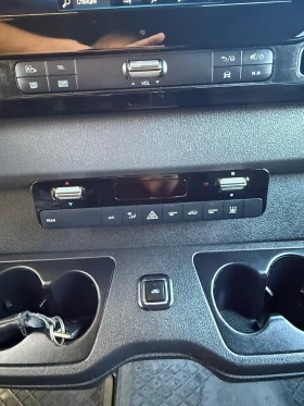 Mercedes-Benz Sprinter 319 3.0CDI V6 | Auto.bg — изображение 15 Mercedes-Benz Sprinter 319 3.0CDI V6 | Auto.bg — изображение 15