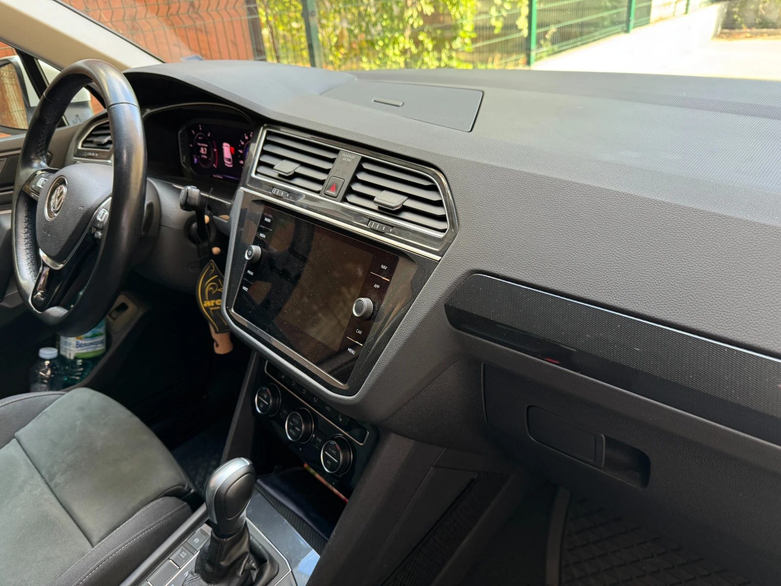 VW Tiguan 2.0 TDI HIGHLINE - изображение 8 | Auto.bg VW Tiguan 2.0 TDI HIGHLINE - изображение 8