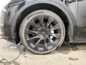 Tesla Model Y * LONG RANGE * CARFAX * БЕЗ ПЪРВОНАЧАЛНА ВНОСКА - 63650 лв. / 32543.73 € - 96812684 17 | Car24.bg Tesla Model Y * LONG RANGE * CARFAX * БЕЗ ПЪРВОНАЧАЛНА ВНОСКА - 63650 лв. / 32543.73 € - 96812684 17