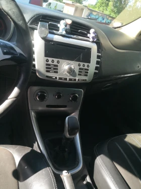 Lancia Delta - 3750 € / 7334.36 лв. - 48131062 13 | Car24.bg Lancia Delta - 3750 € / 7334.36 лв. - 48131062 13