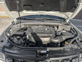 Jeep Grand cherokee * Altitude * CARFAX * ЦЕНА ДО БГ - 49650 лв. / 25385.64 € - 35654042 14 | Car24.bg Jeep Grand cherokee * Altitude * CARFAX * ЦЕНА ДО БГ - 49650 лв. / 25385.64 € - 35654042 14