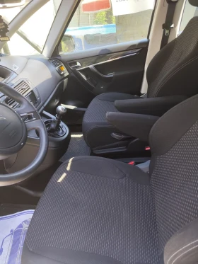 Citroen C4 Picasso Top. Facelift.Full Xtra.LED 1.6HDI 7места - 4000 € / 7823.32 лв. - 23507482 14 | Car24.bg Citroen C4 Picasso Top. Facelift.Full Xtra.LED 1.6HDI 7места - 4000 € / 7823.32 лв. - 23507482 14