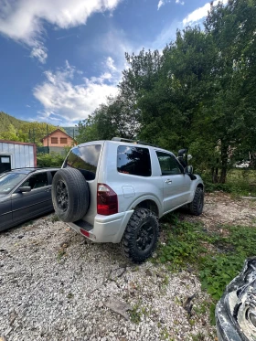 Mitsubishi Pajero 2.5tdi | Auto.bg — изображение 4 Mitsubishi Pajero 2.5tdi | Auto.bg — изображение 4