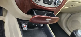 Hyundai Santa fe 2.7 4Х4 7 местен Холандия | Auto.bg — изображение 13 Hyundai Santa fe 2.7 4Х4 7 местен Холандия | Auto.bg — изображение 13