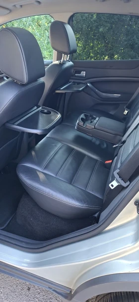 Ford Kuga 206000км.ист2.0 136кс.6ск.вс екстри сер. - 4900 € / 9583.57 лв. - 84138714 8 | Car24.bg Ford Kuga 206000км.ист2.0 136кс.6ск.вс екстри сер. - 4900 € / 9583.57 лв. - 84138714 8