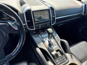 Porsche Cayenne * AWD 4dr * CARFAX * ЦЕНА ДО БГ | Auto.bg — изображение 8 Porsche Cayenne * AWD 4dr * CARFAX * ЦЕНА ДО БГ | Auto.bg — изображение 8
