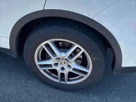 Porsche Cayenne * AWD 4dr * CARFAX * ЦЕНА ДО БГ | Auto.bg — изображение 14 Porsche Cayenne * AWD 4dr * CARFAX * ЦЕНА ДО БГ | Auto.bg — изображение 14