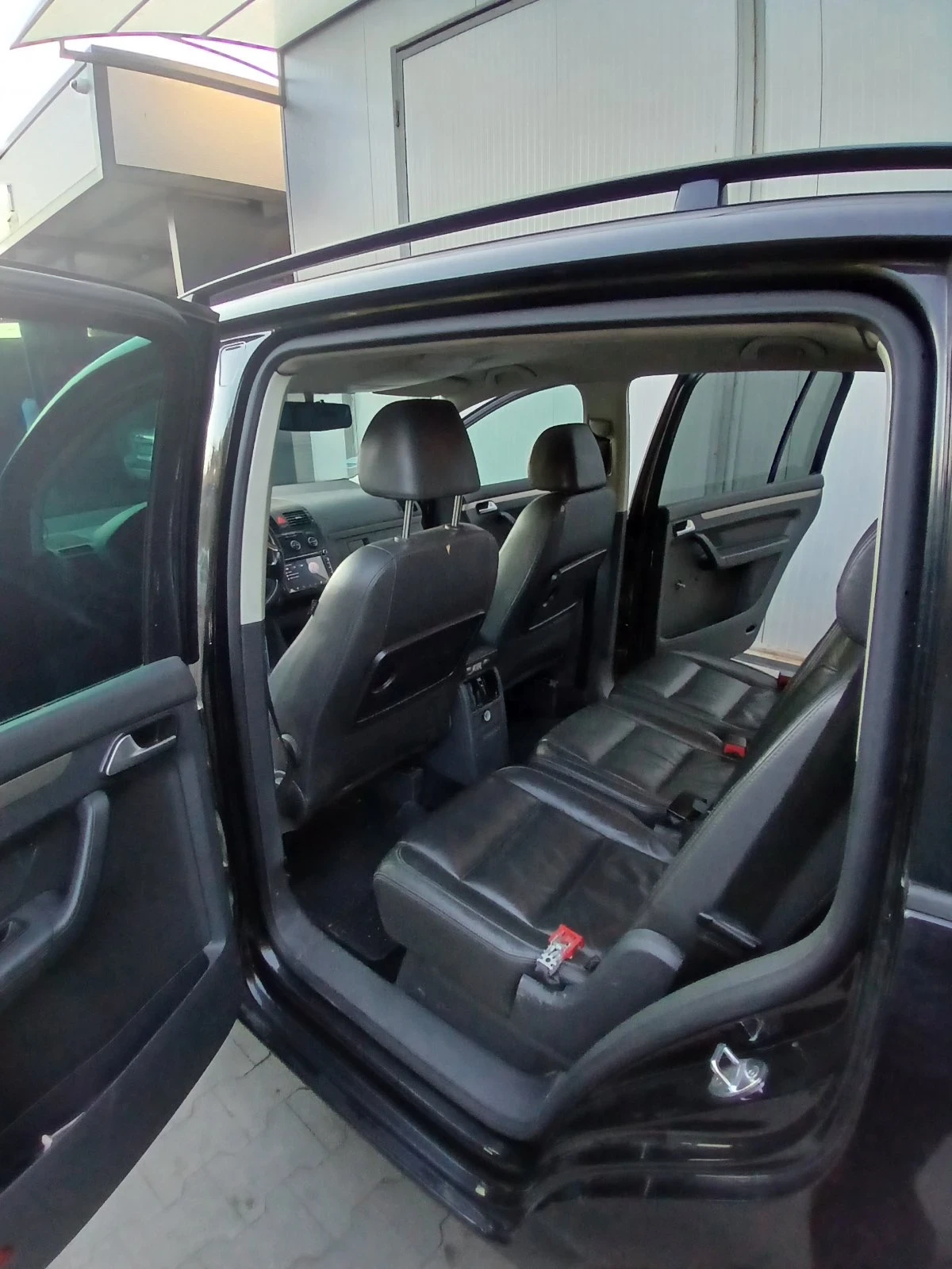VW Touran  - изображение 6 | Auto.bg VW Touran  - изображение 6