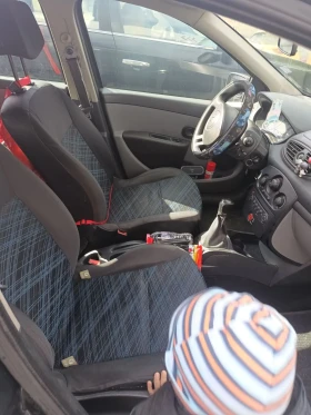 Renault Clio 1.2i 75hp - 1050 € / 2053.62 лв. - 59201873 5 | Car24.bg Renault Clio 1.2i 75hp - 1050 € / 2053.62 лв. - 59201873 5