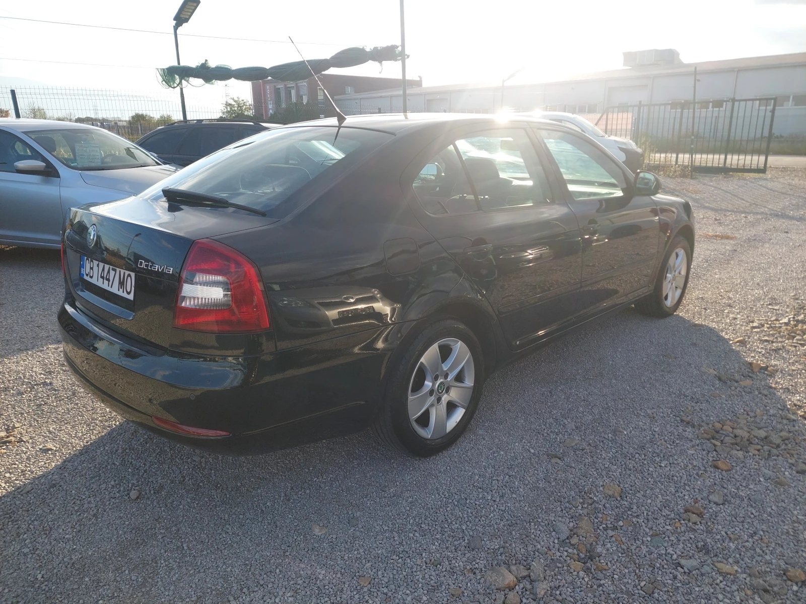 Skoda Octavia 1.6 MPI Газ - изображение 5 | Auto.bg Skoda Octavia 1.6 MPI Газ - изображение 5