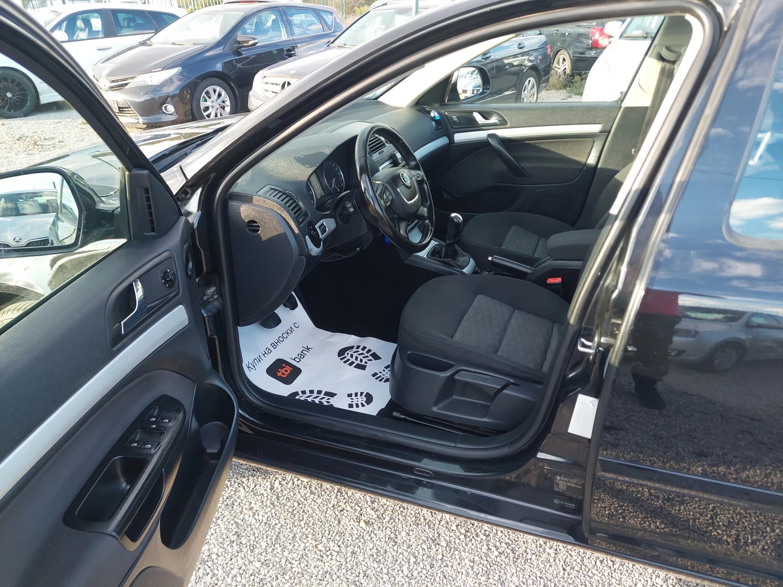 Skoda Octavia 1.6 MPI Газ - изображение 9 | Auto.bg Skoda Octavia 1.6 MPI Газ - изображение 9