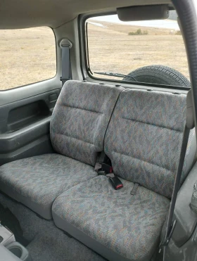 Suzuki Jimny 1.3i 16v - 3250 € / 6356.45 лв. - 26714786 7 | Car24.bg Suzuki Jimny 1.3i 16v - 3250 € / 6356.45 лв. - 26714786 7