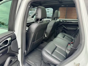 Porsche Cayenne S E-Hybrid* Face* 4x4* Bose* Лизинг - 29900 € - 91878525 8 | Car24.bg Porsche Cayenne S E-Hybrid* Face* 4x4* Bose* Лизинг - 29900 € - 91878525 8