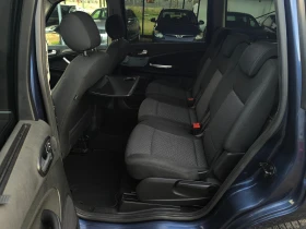 Ford Galaxy -2.0TDCI-140кс-6 скорости-7 места-КЛИМАТРОНИК-GHIA - 3250 € - 95544163 12 | Car24.bg Ford Galaxy -2.0TDCI-140кс-6 скорости-7 места-КЛИМАТРОНИК-GHIA - 3250 € - 95544163 12