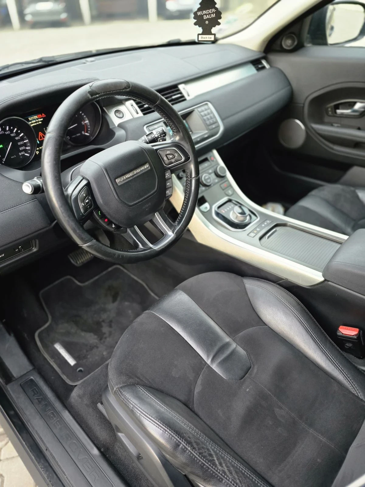 Land Rover Range Rover Evoque 2.2D 190 - изображение 7 | Auto.bg Land Rover Range Rover Evoque 2.2D 190 - изображение 7