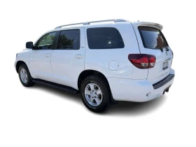 Toyota Sequoia * SR5 Finance Price Advertised| Backup Cam| АВТОКР | Auto.bg — изображение 10 Toyota Sequoia * SR5 Finance Price Advertised| Backup Cam| АВТОКР | Auto.bg — изображение 10