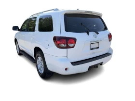 Toyota Sequoia * SR5 Finance Price Advertised| Backup Cam| АВТОКР | Auto.bg — изображение 11 Toyota Sequoia * SR5 Finance Price Advertised| Backup Cam| АВТОКР | Auto.bg — изображение 11