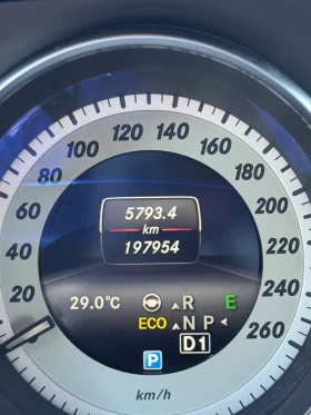 Mercedes-Benz CLS 350 - 16100 € / 31488.86 лв. - 50187570 15 | Car24.bg Mercedes-Benz CLS 350 - 16100 € / 31488.86 лв. - 50187570 15