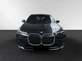 BMW 750 e/xDrive/360/HUD/SKY-LOUNGE/ICONIC GLOW/ - 81980 € - 67648916 2 | Car24.bg BMW 750 e/xDrive/360/HUD/SKY-LOUNGE/ICONIC GLOW/ - 81980 € - 67648916 2