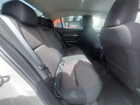 Mazda 3 e-Skyactiv-G - 23500 € - 99071618 16 | Car24.bg Mazda 3 e-Skyactiv-G - 23500 € - 99071618 16
