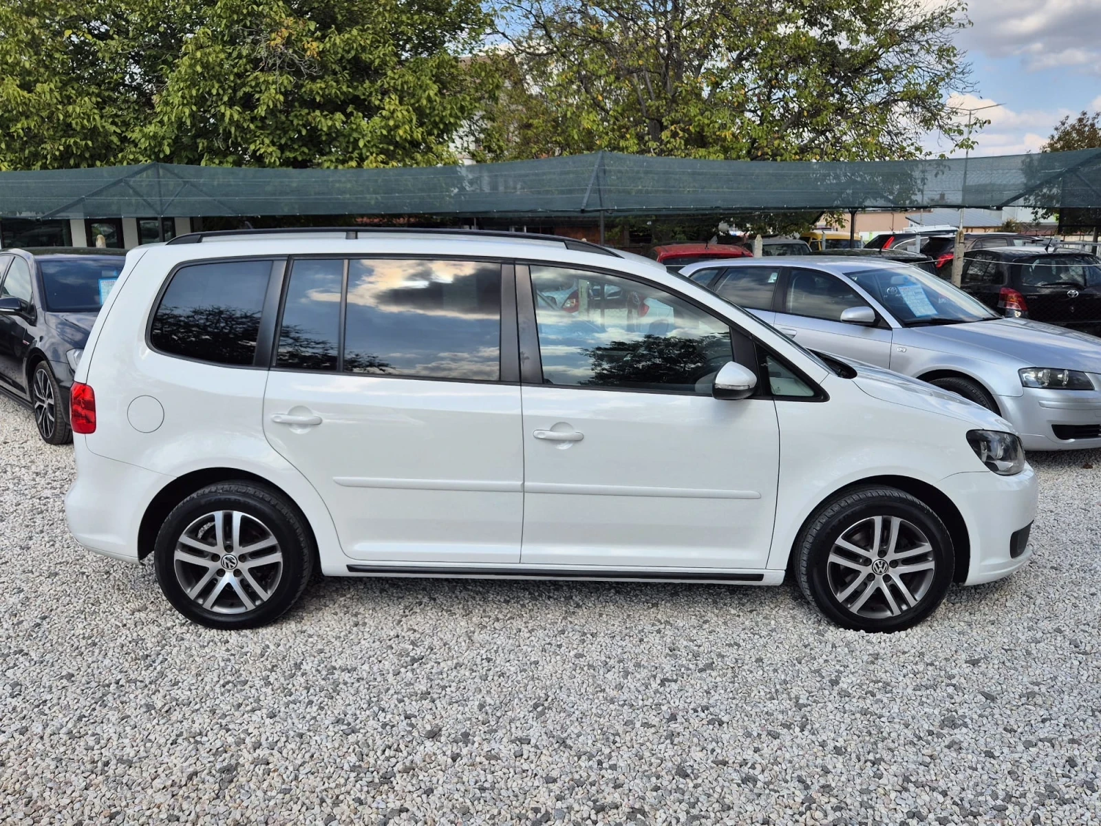 VW Touran  - изображение 6 | Auto.bg VW Touran  - изображение 6