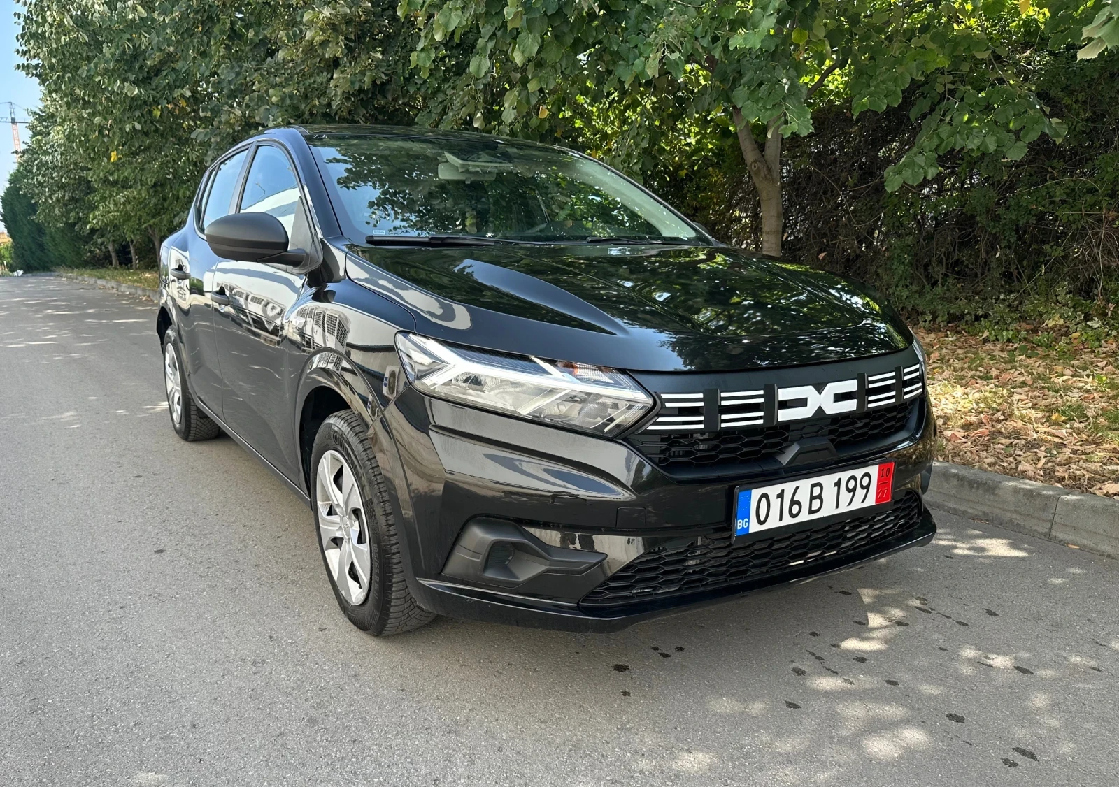 Dacia Sandero 1.0 | Auto.bg — изображение 1 Dacia Sandero 1.0 | Auto.bg — изображение 1