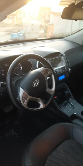 Hyundai IX35 - 9200 € / 17993.64 лв. - 50314343 3 | Car24.bg Hyundai IX35 - 9200 € / 17993.64 лв. - 50314343 3